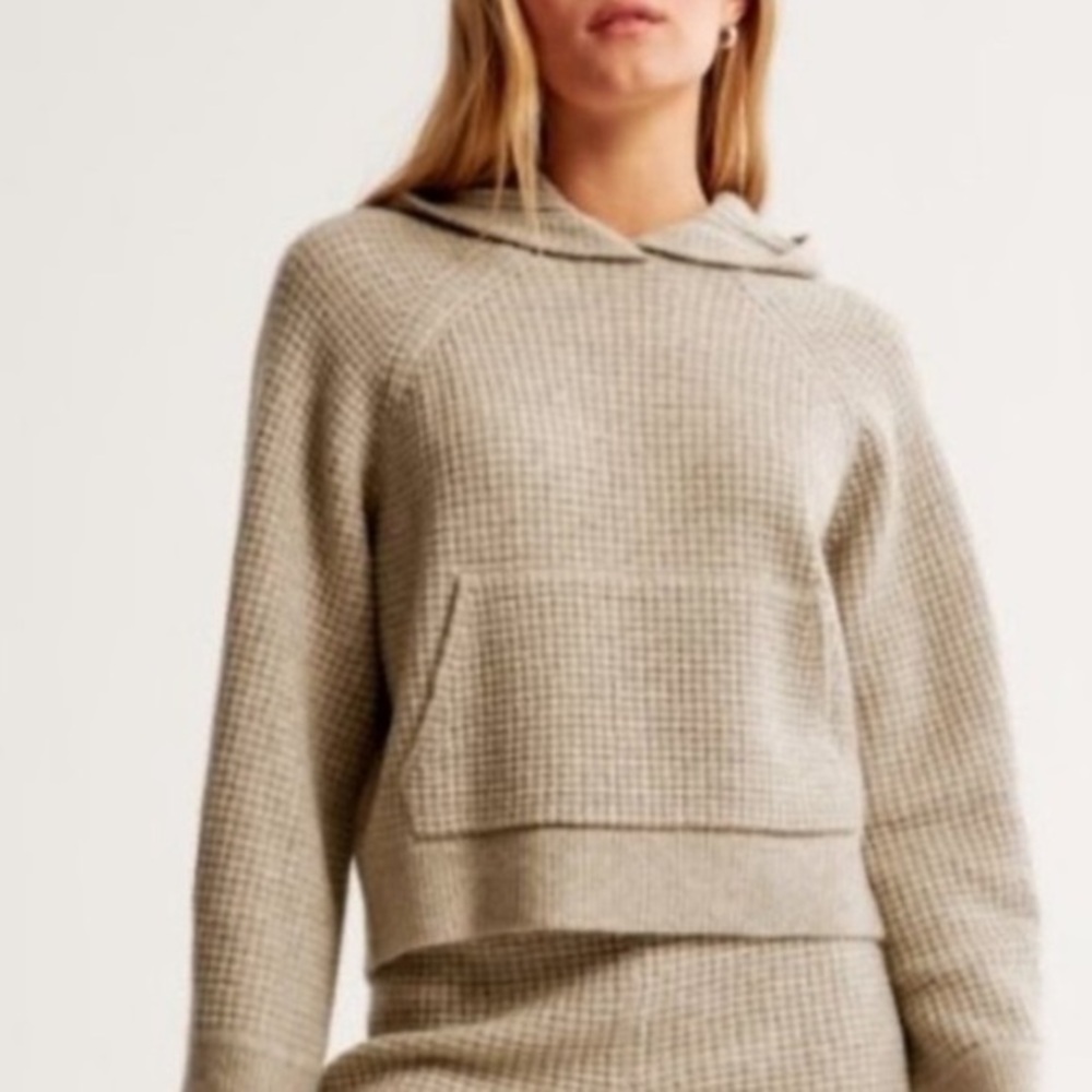 Abercrombie & Fitch Waffle Knit Hoodie Sweater XS Beige Cozy Lounge
